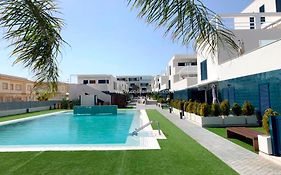 Palmview Poolside Heaven In Turquesa Del Mar